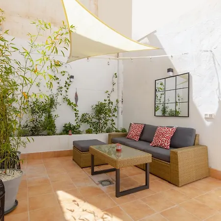 Apartment Precioso Con Patio Y Dos En El Barrio De Picasso